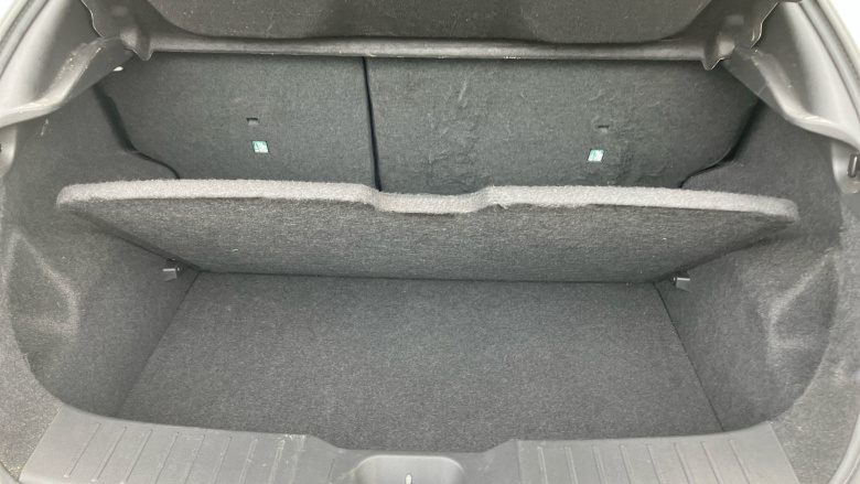 Nissan Juke 1.0 DiG-T 114 N-Connecta 5dr Petrol Hatchback